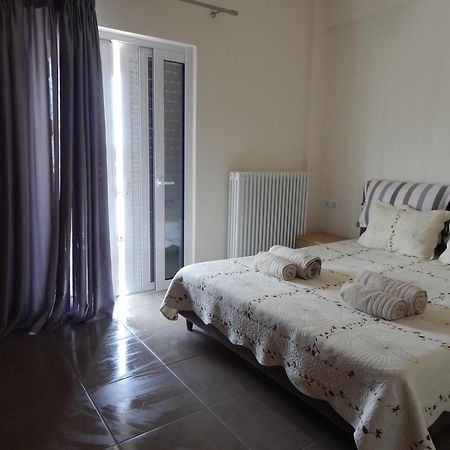Samaras Apartments Kamena Vourla Exterior foto