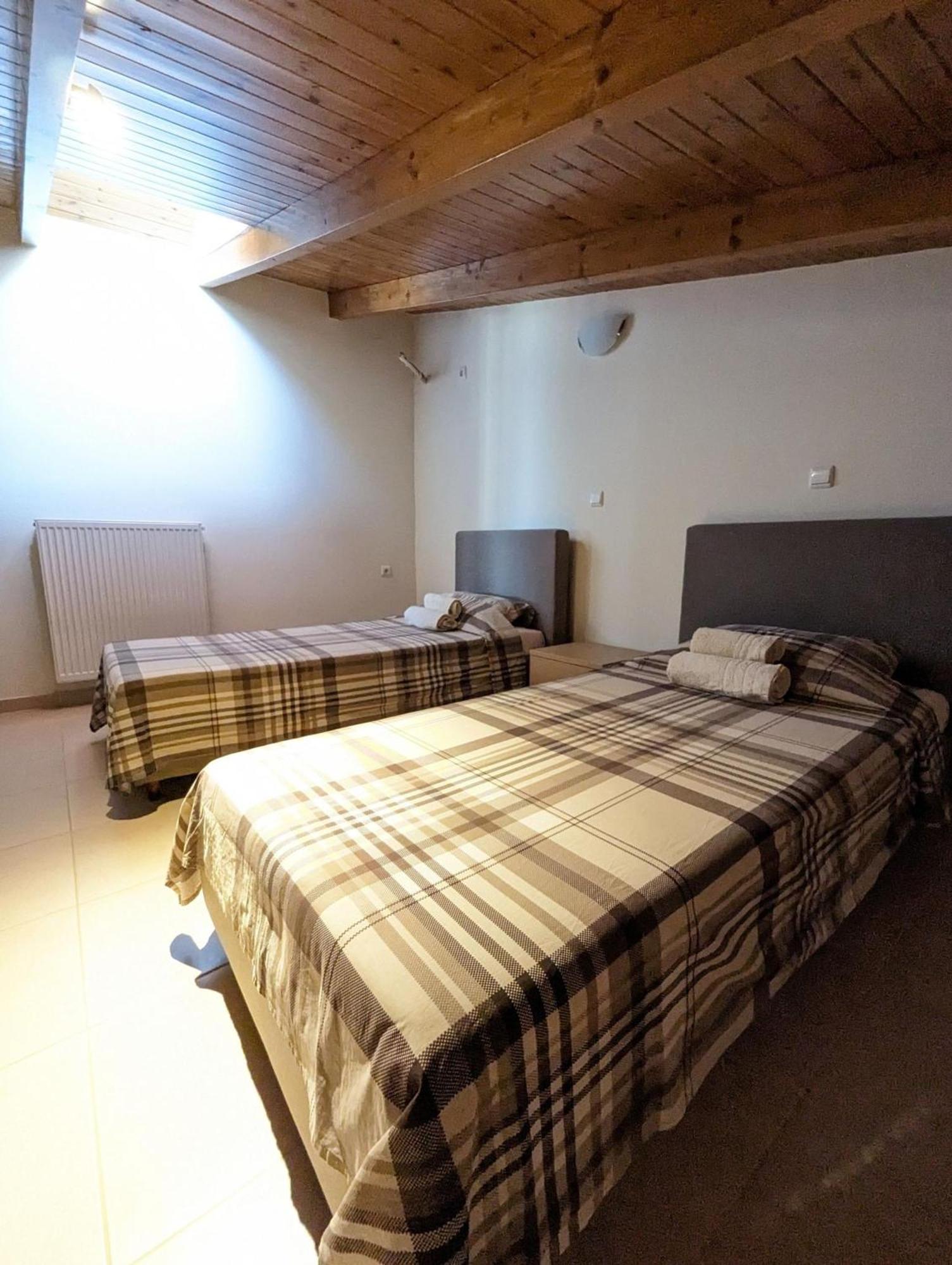 Samaras Apartments Kamena Vourla Exterior foto